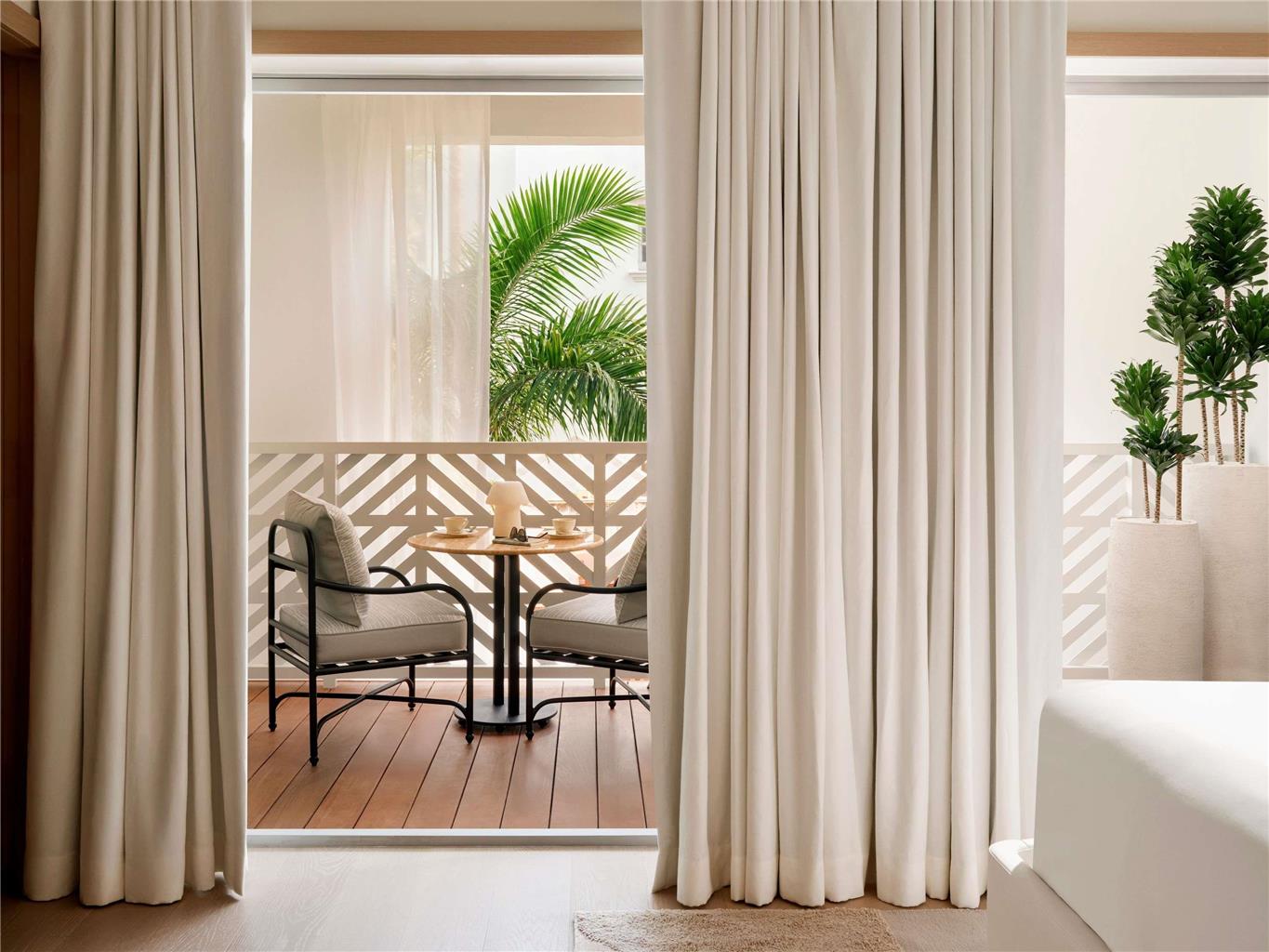 DELANO MIAMI BEACH - Photo 37