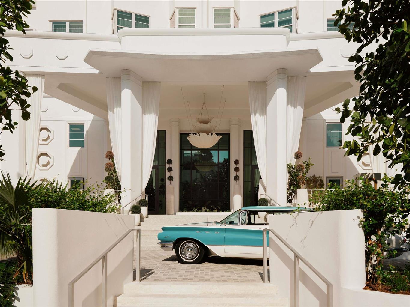 Guest photo