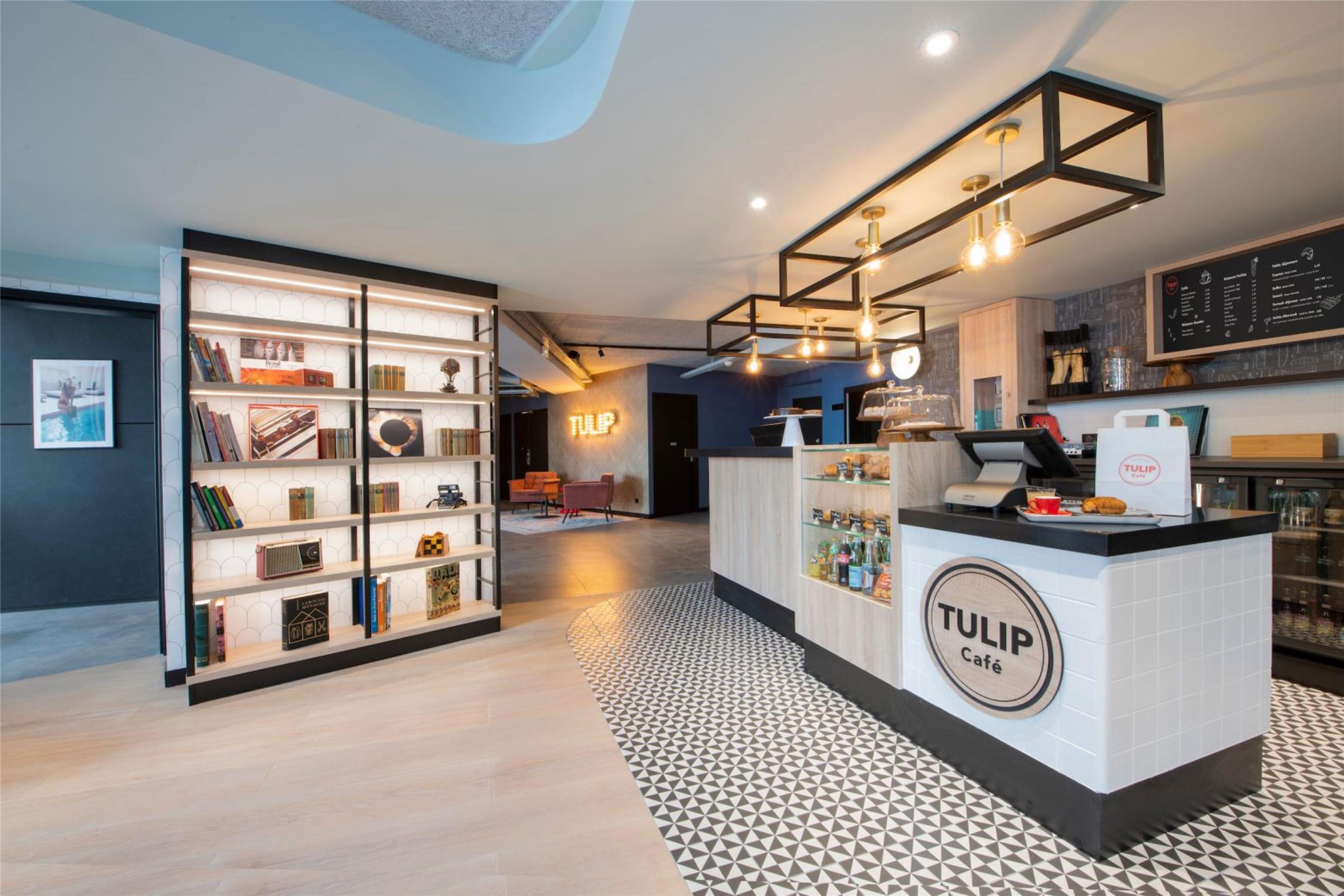 TULIP HOTELS & RESIDENCES - VALENCE SUD GUILHERAND GRANGES - null