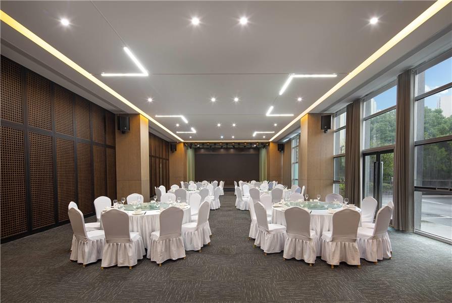 On-Site,Business/Events,Meeting Room