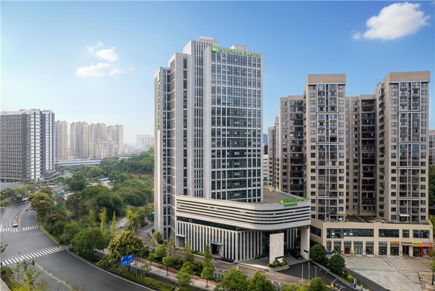 On-Site,Outdoor/Exterior,Exterior View of Building