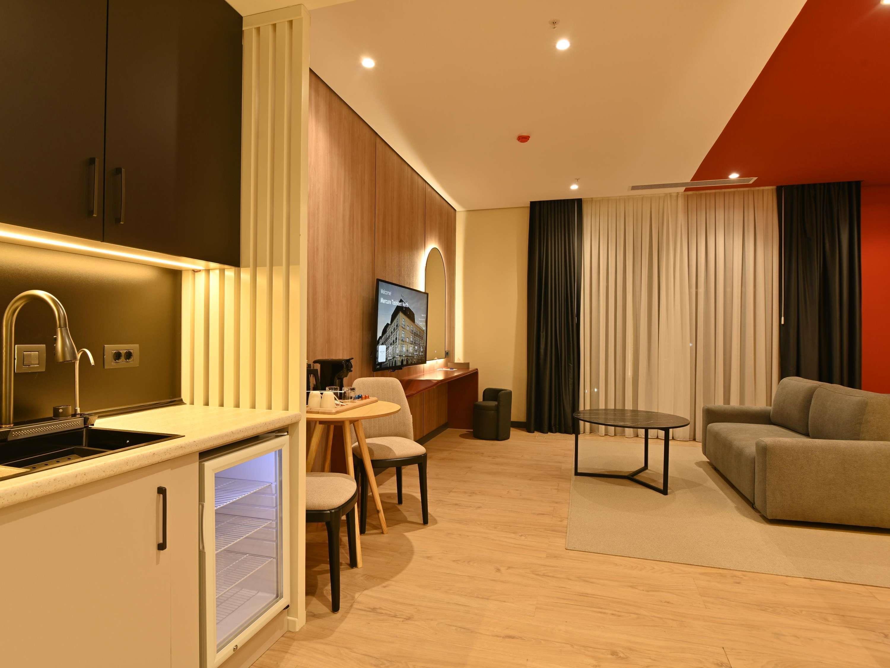 Mercure Tashkent North (Opening December 2025) Room Type - Junior Suite with 1 King size bed and 1 Sofa bed Mercure Tashkent North (Opening December 2025) Room Type - Junior Suite with 1 King size bed and 1 Sofa bed