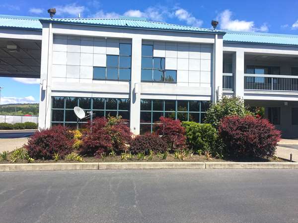 Exterior view - Americas Best Value Inn Phoenix - I-5, Exit 24