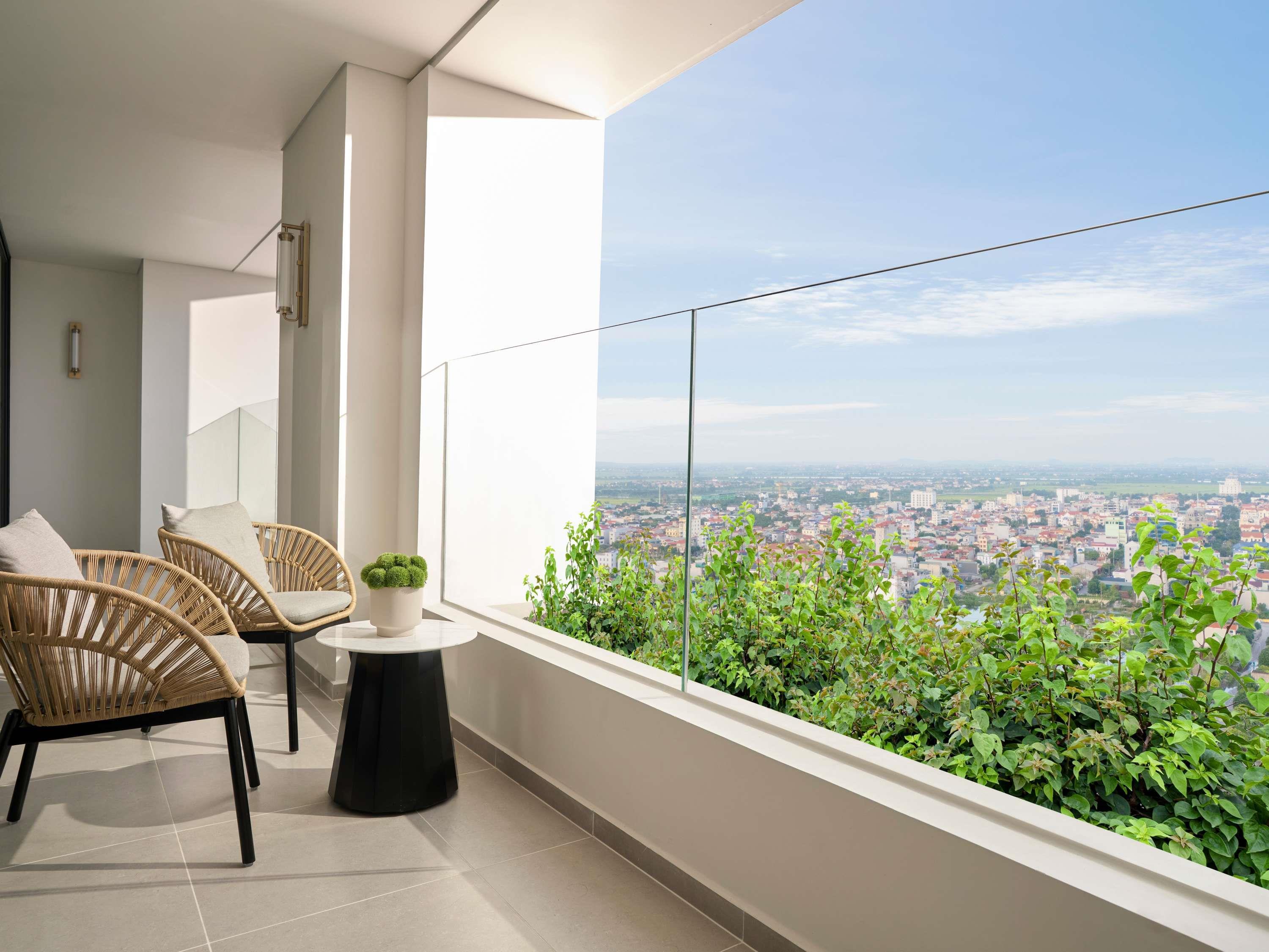 Pullman Ninh Binh Room Type - Exclusive Suite, Lounge Access, 1 King Size Bed, Panorama View