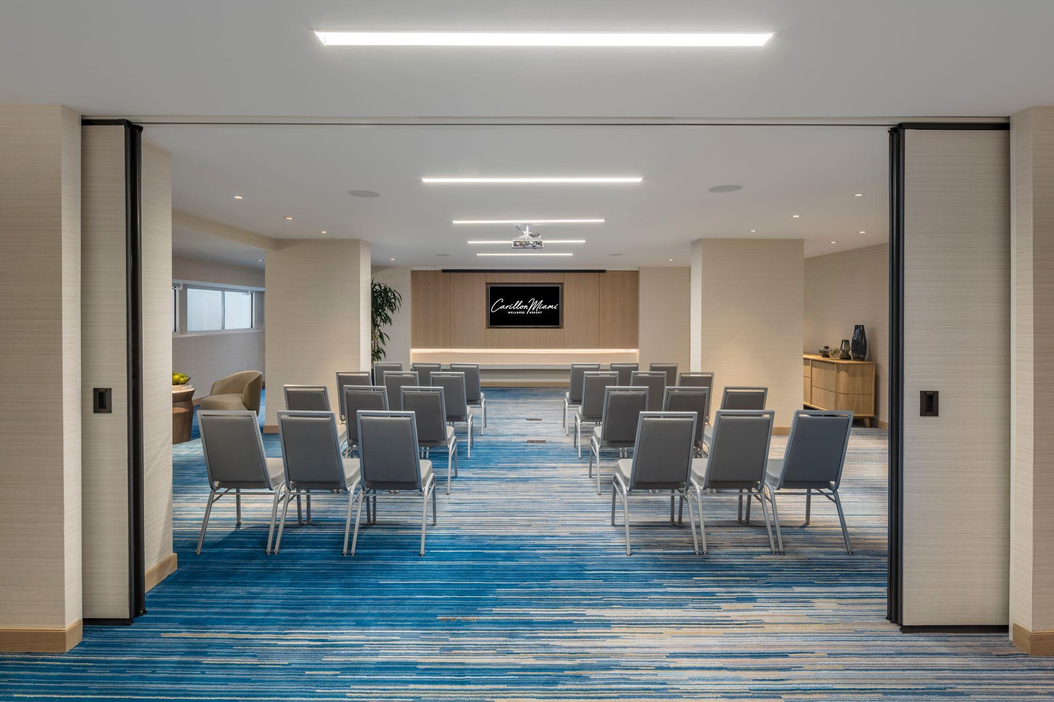 Atlantic Boardroom_Carillon Miami Wellness Resort | Carillon Miami Wellness Resort