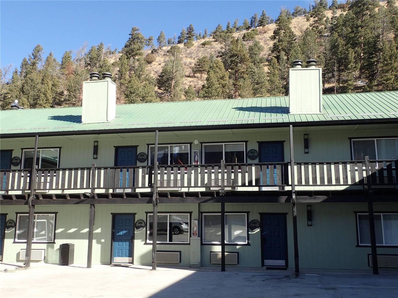 Ponderosa Lodge