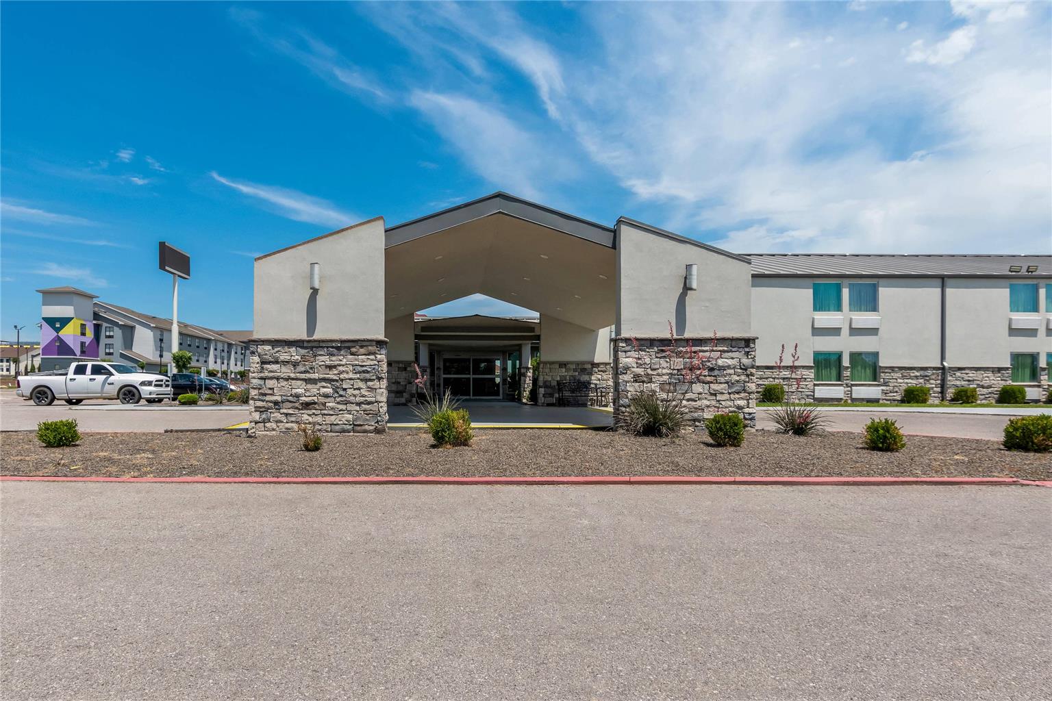 Quality Inn Shawnee North I-40