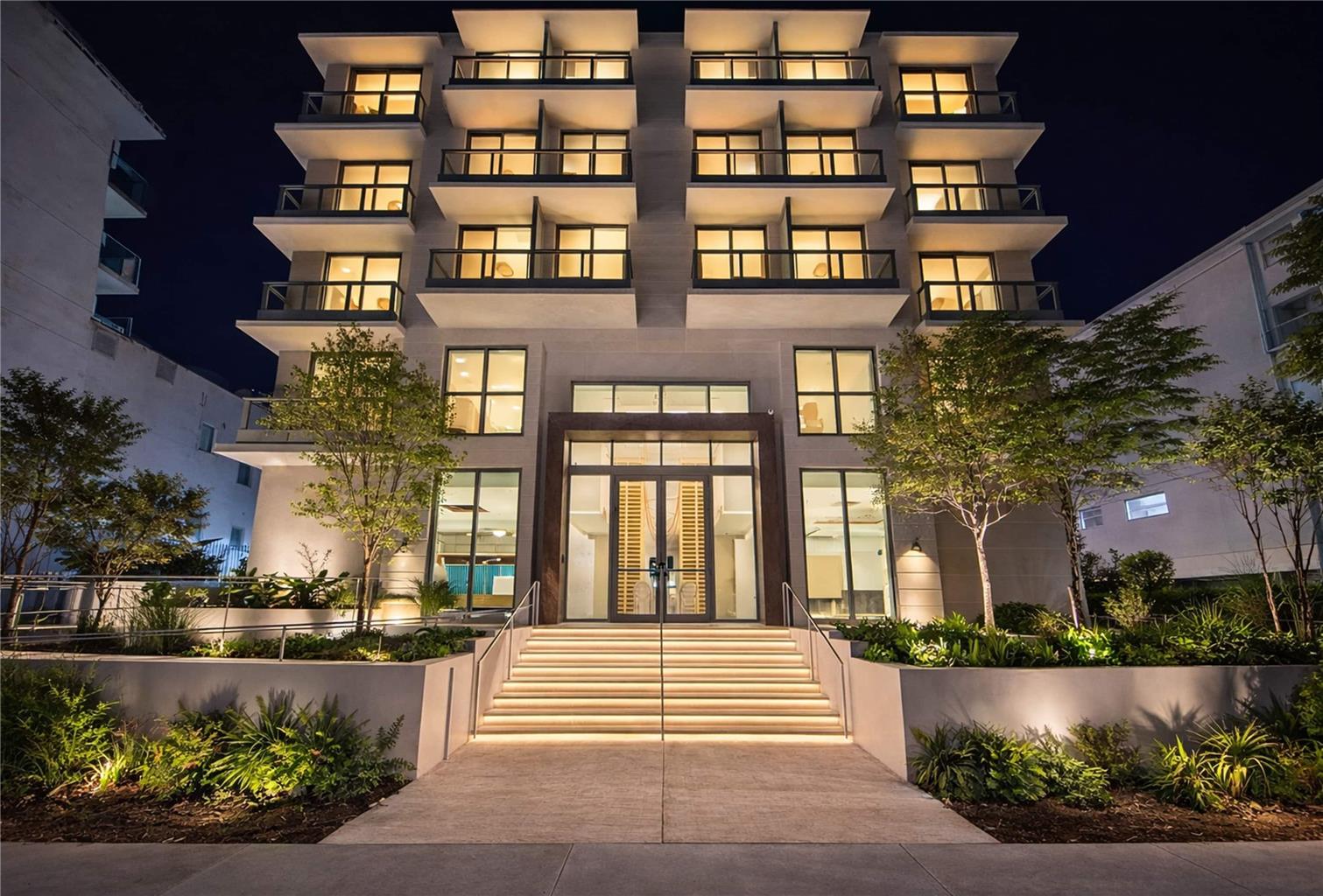 Dolce by Wyndham Miami Beach