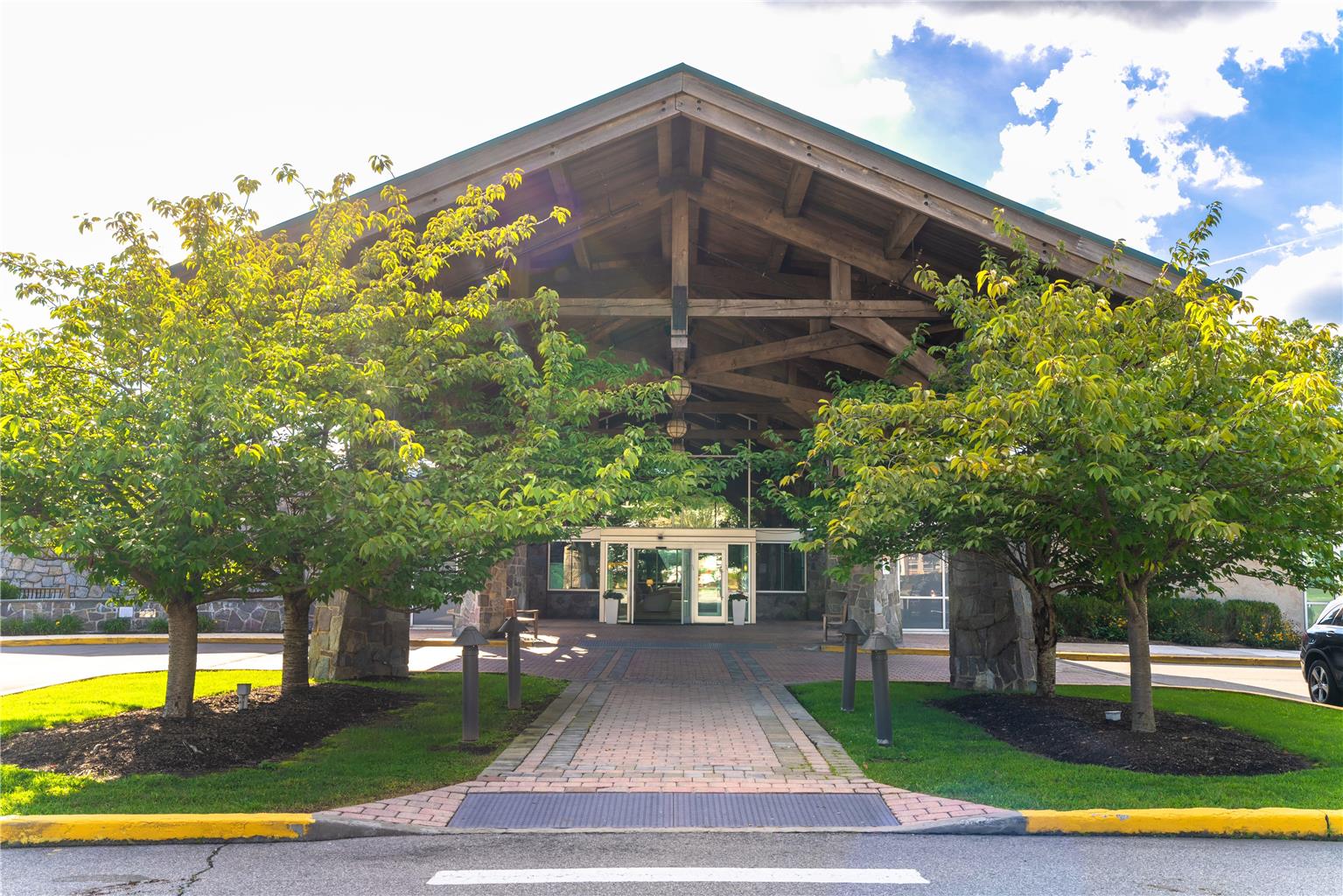 Sleepy Hollow Hotel & Conference Center