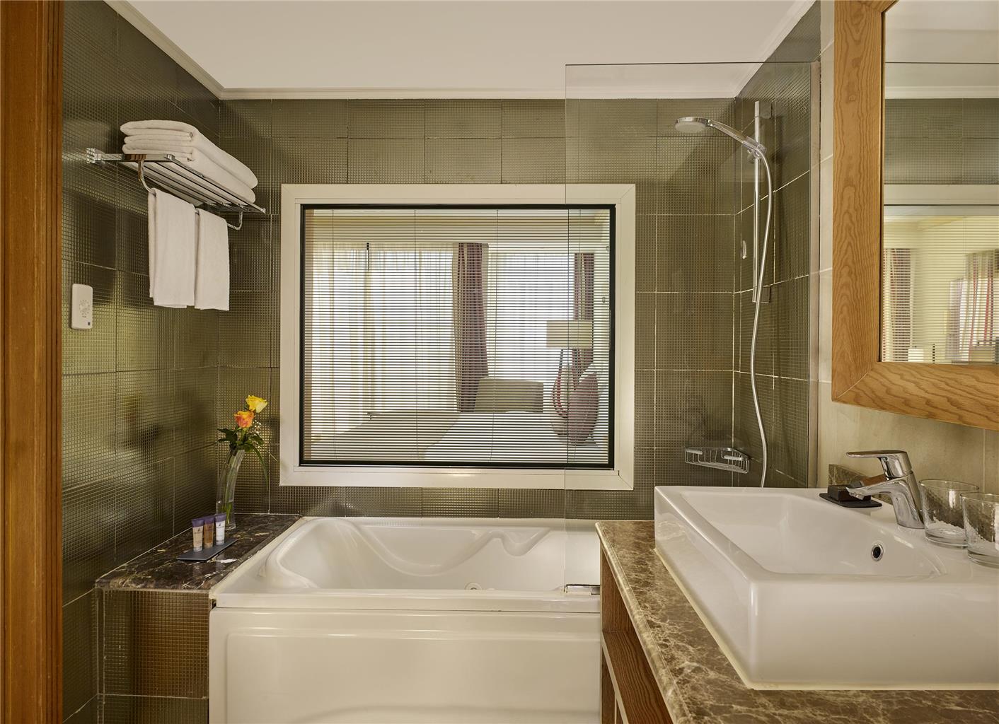 Coral Sea Imperial Sensatori