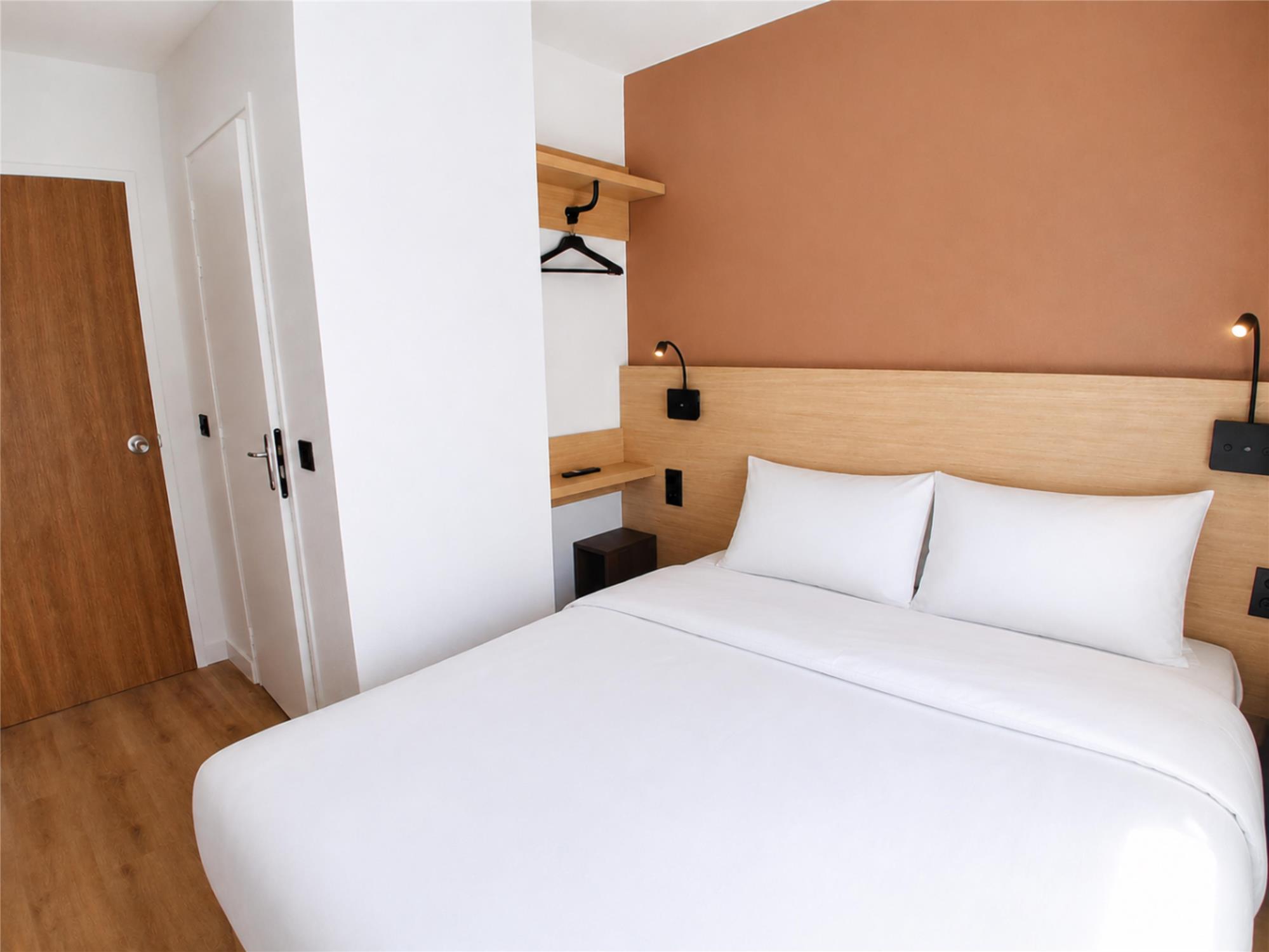 HOTEL KYRIAD ECO - TOURS NORD - null