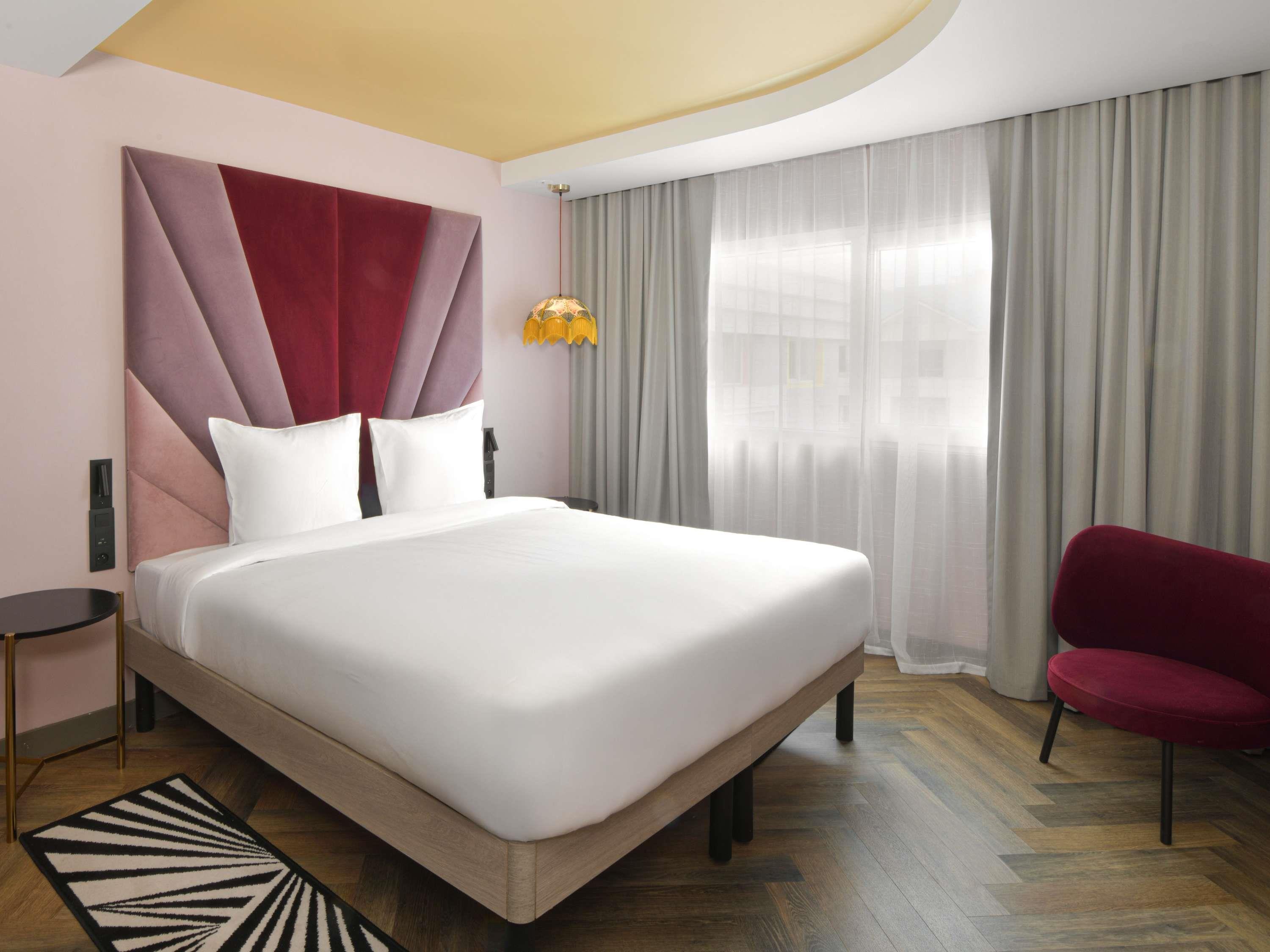 IBIS STYLES KINSHASA Room Type - Suite 1 Kg bed Exec