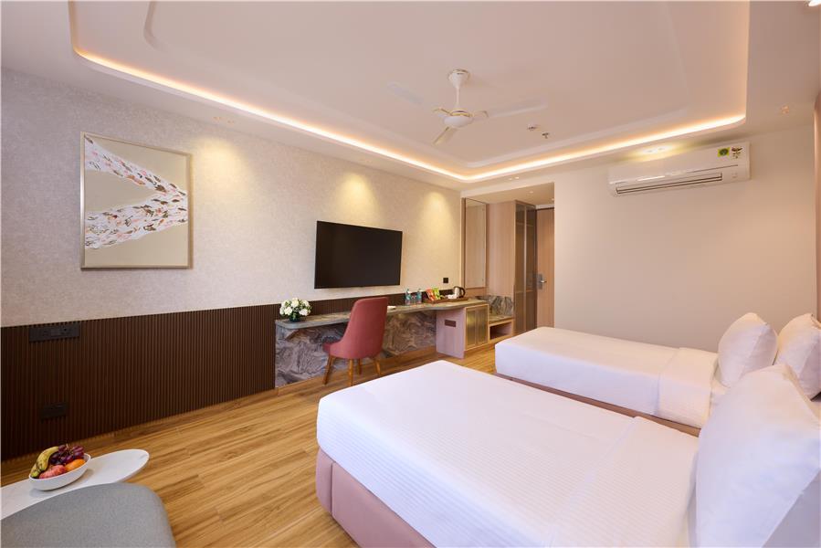 HOTEL TULIP INN GURUGRAM SECTOR 39