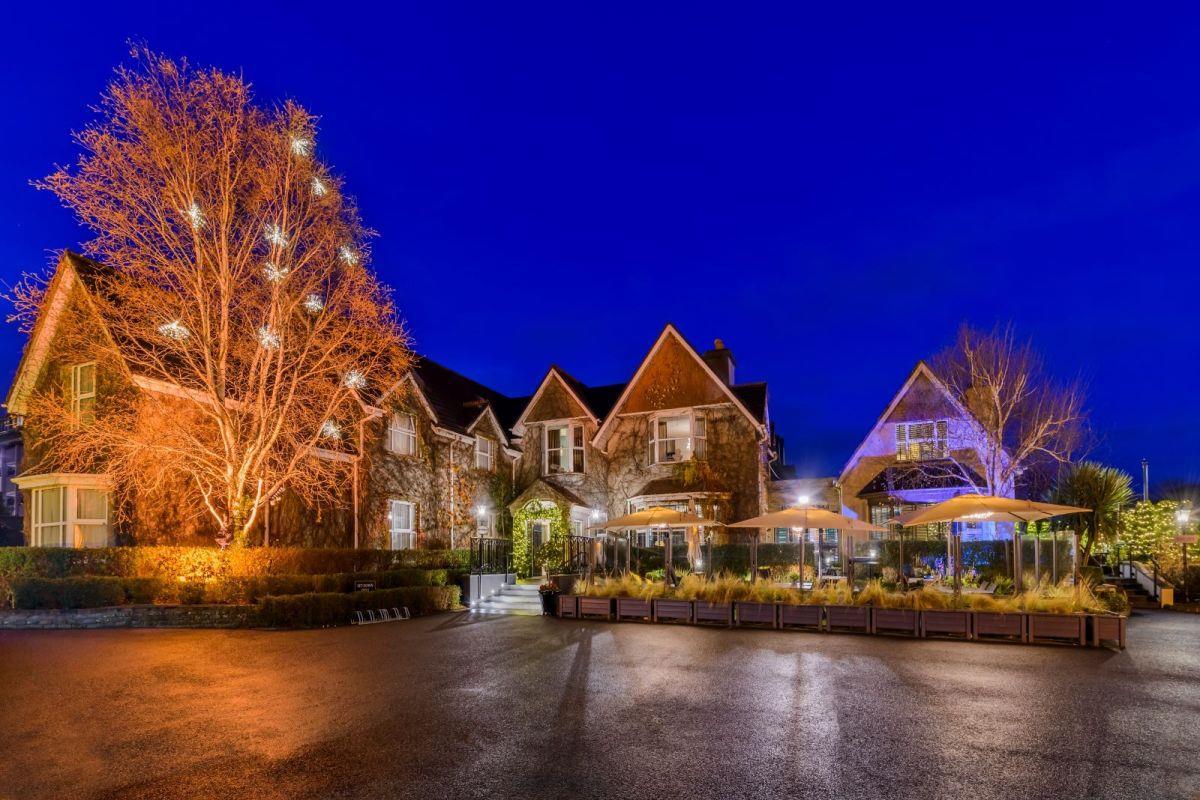 The Victoria House Hotel
