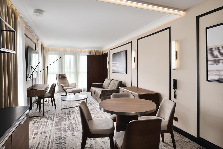 HOTEL CAMPANILE PRIME - WARSAW AIRPORT