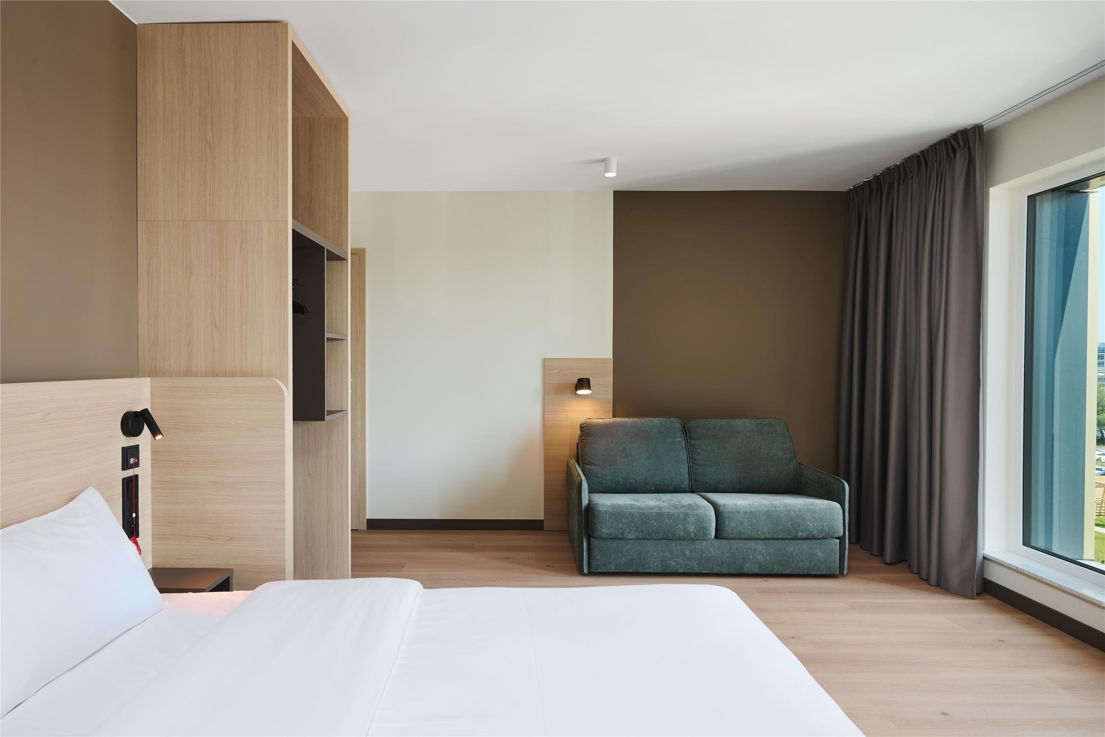 Default room