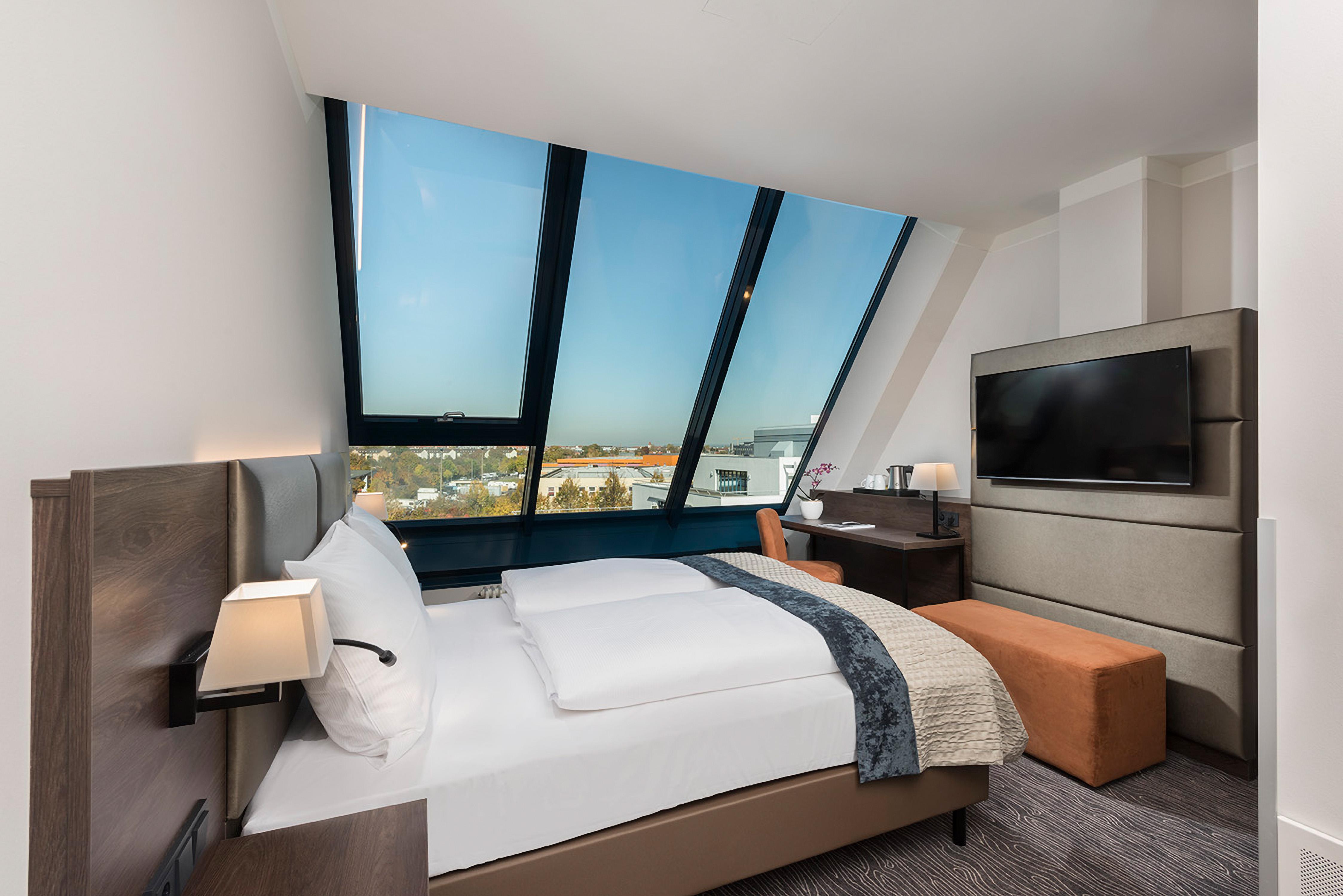 Excelsior Hotel Nurnberg Furth, a member of Radisson Individuals - Tap to explore photos