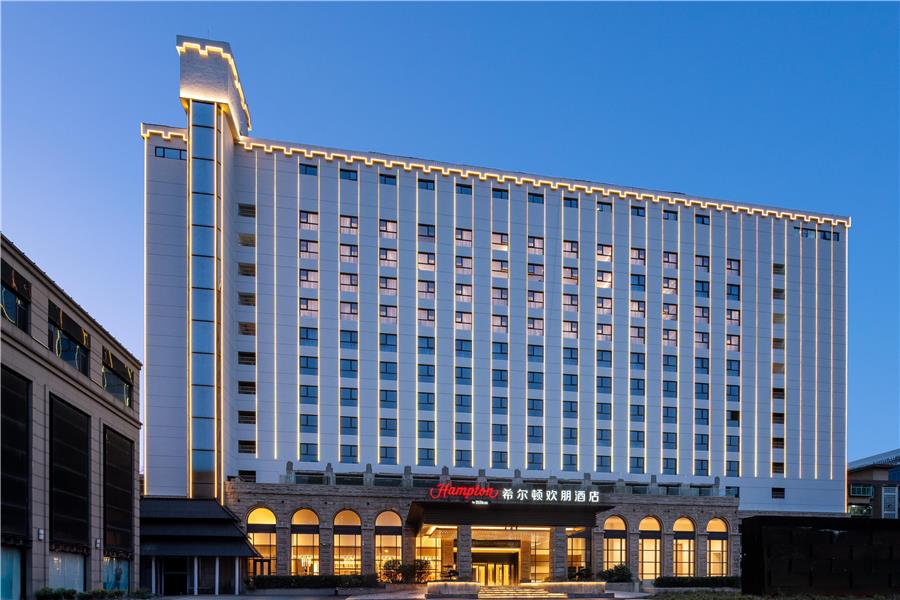 On-Site,Outdoor/Exterior,Exterior View of Building