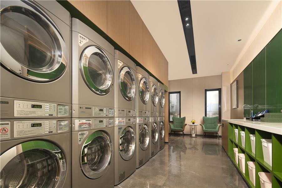 On-Site,Property Amenity,Laundry Facilities