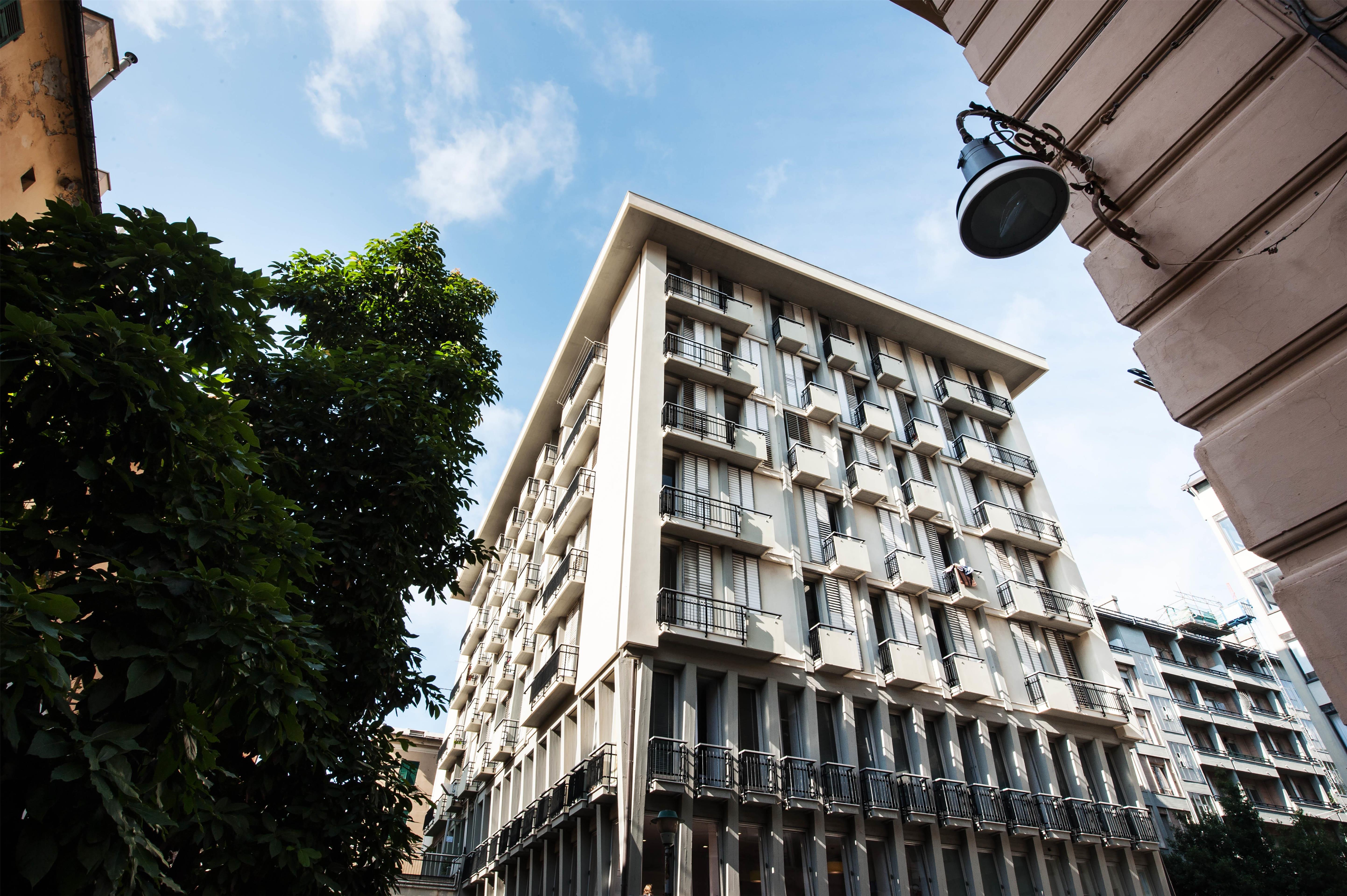 Sure Hotel by Best Western Nologo