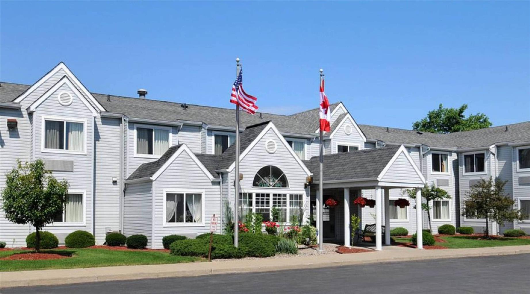 CenterWay Hotel Tonawanda