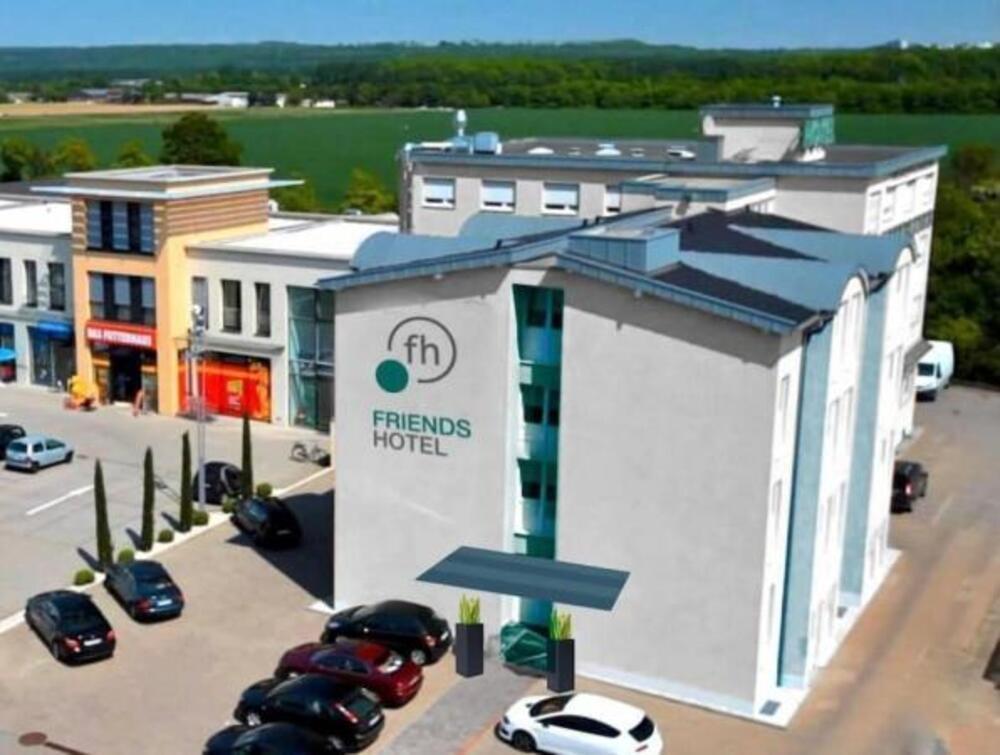 Friends Hotel