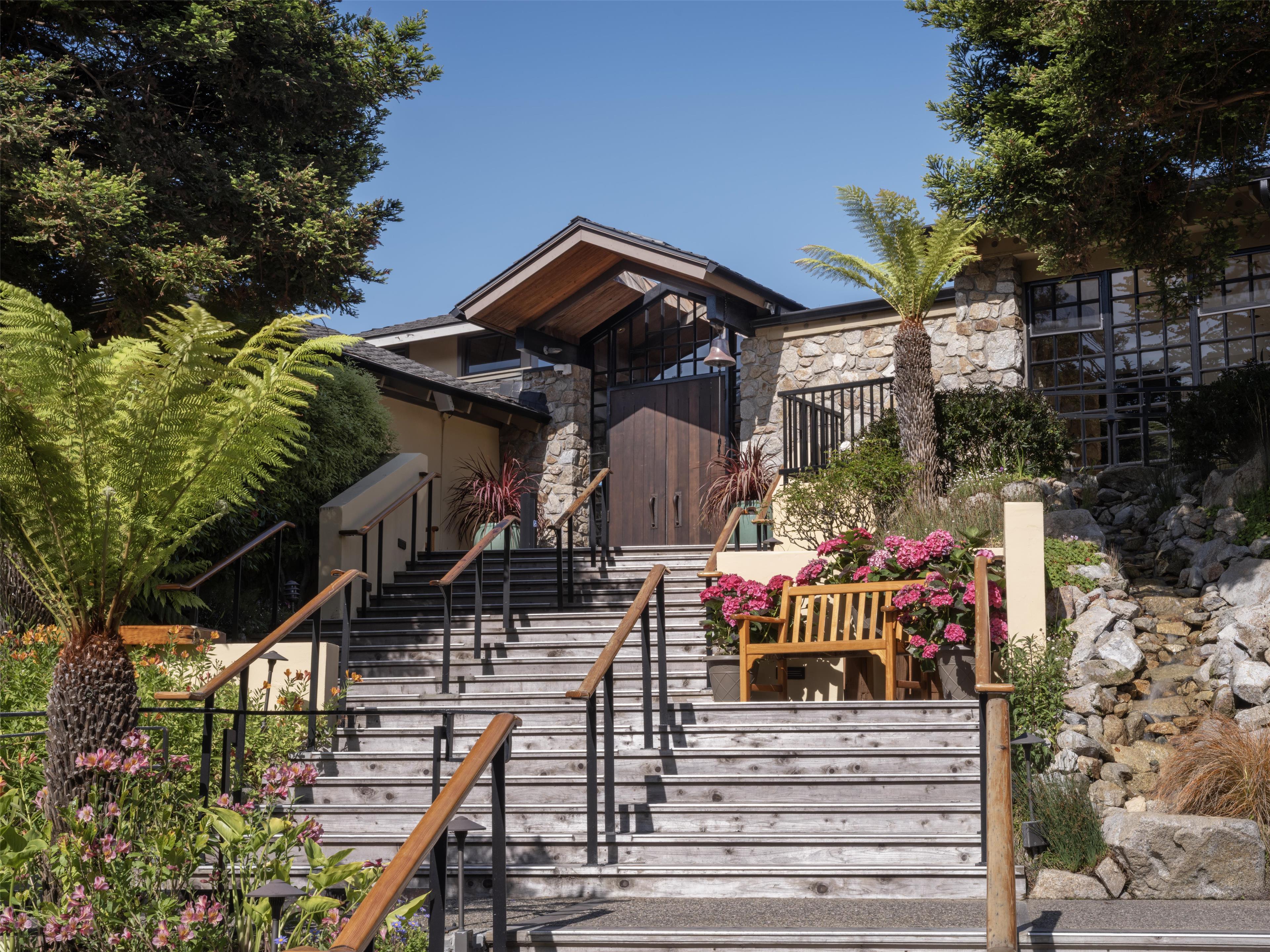 Exterior Main Lobby | Hyatt Vacation Club At Highlands Inn
