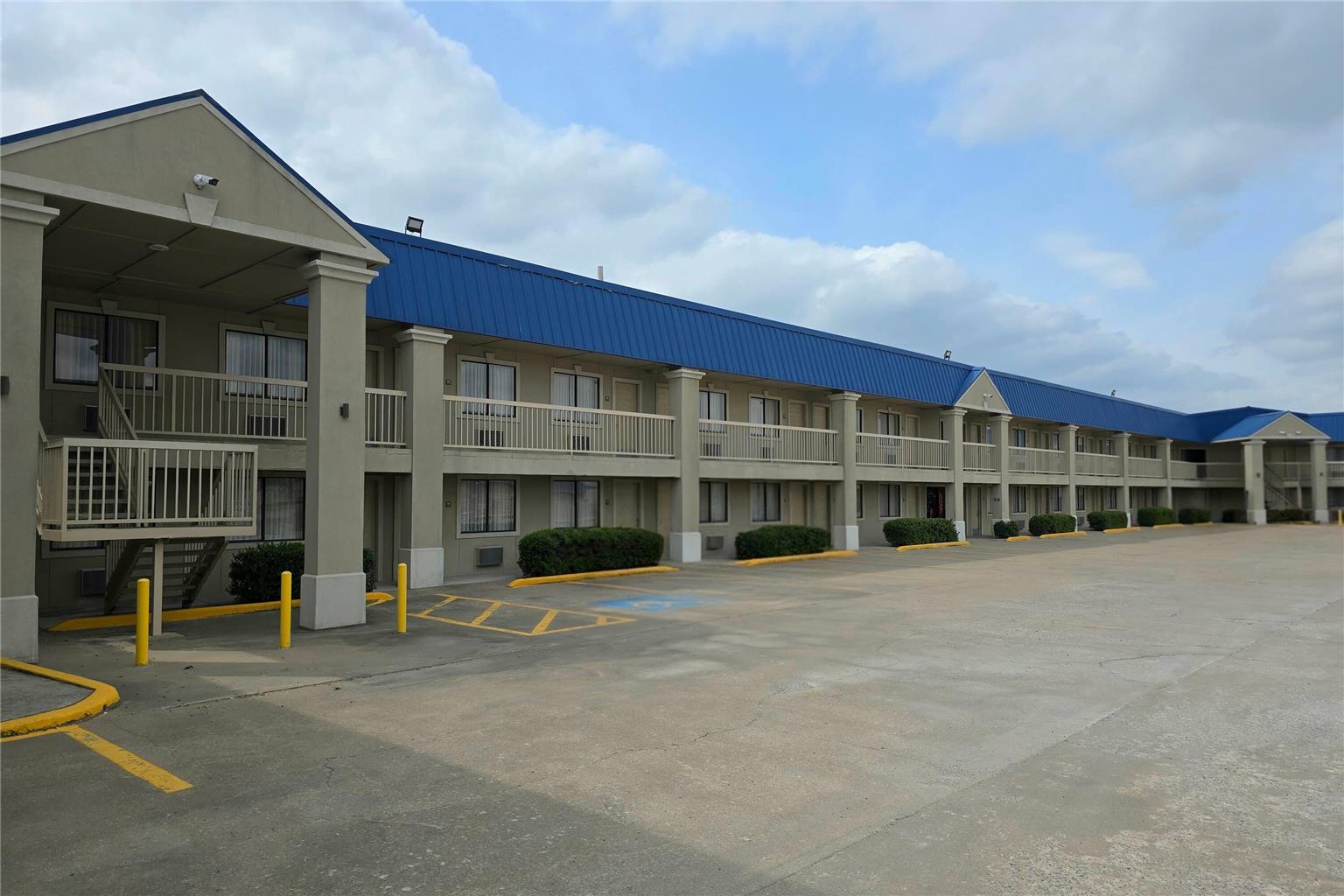McAlester Inn Hwy 69
