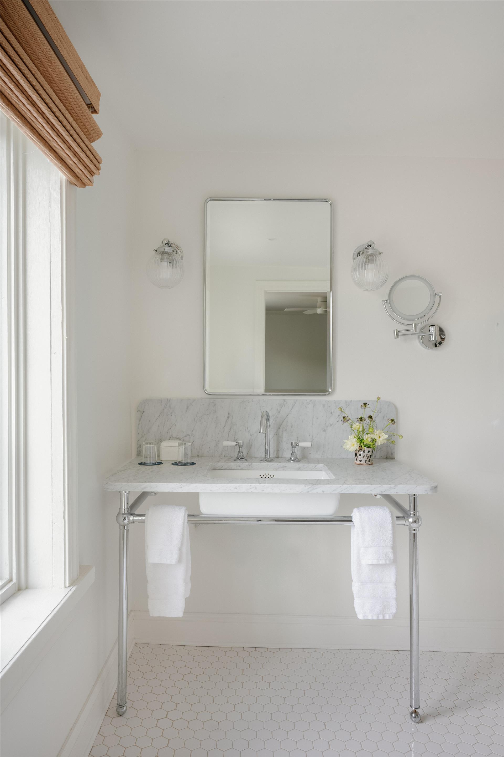 WaterViewKindwithPrivateTerrace | The Tides Inn