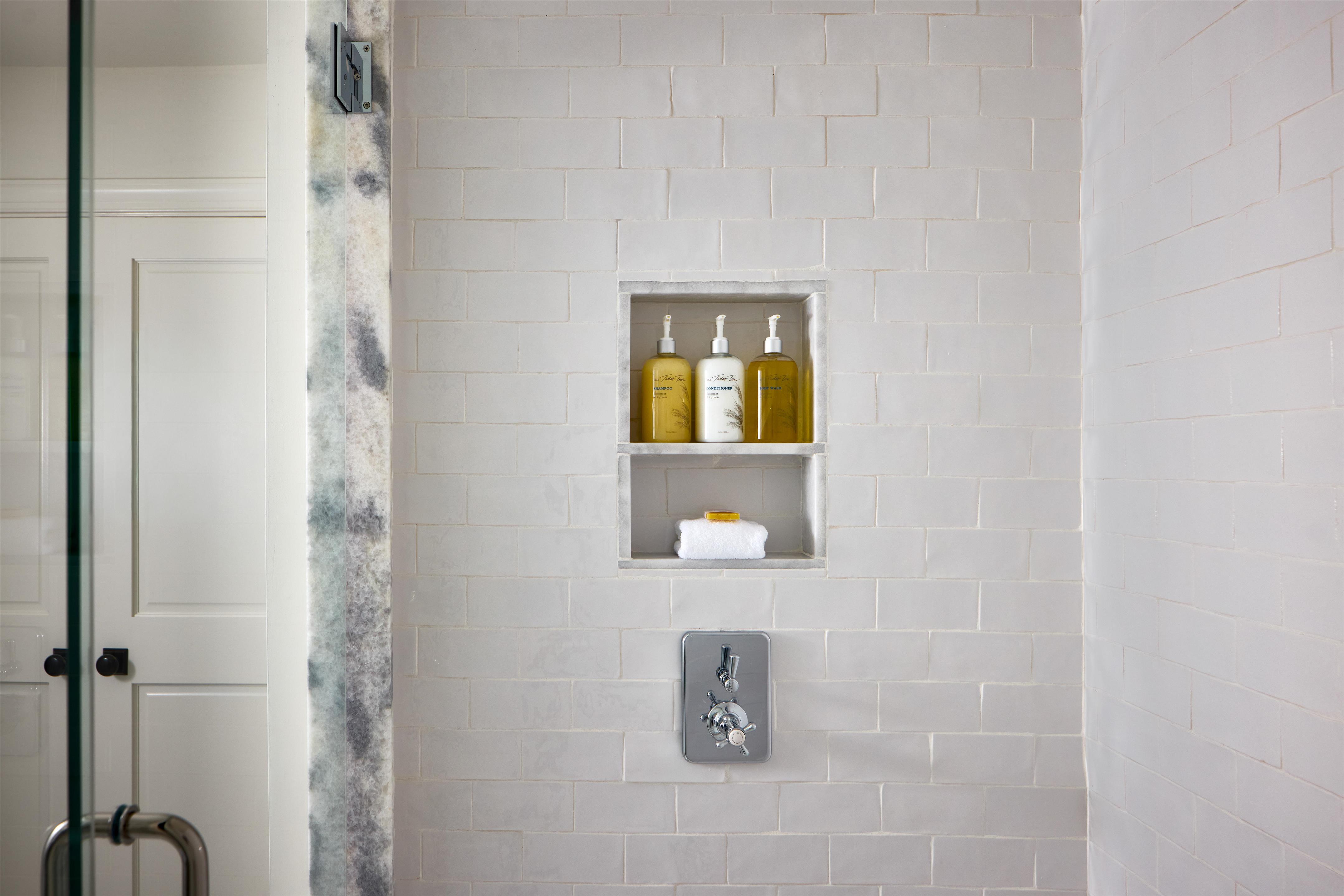 Bathroom | The Tides Inn