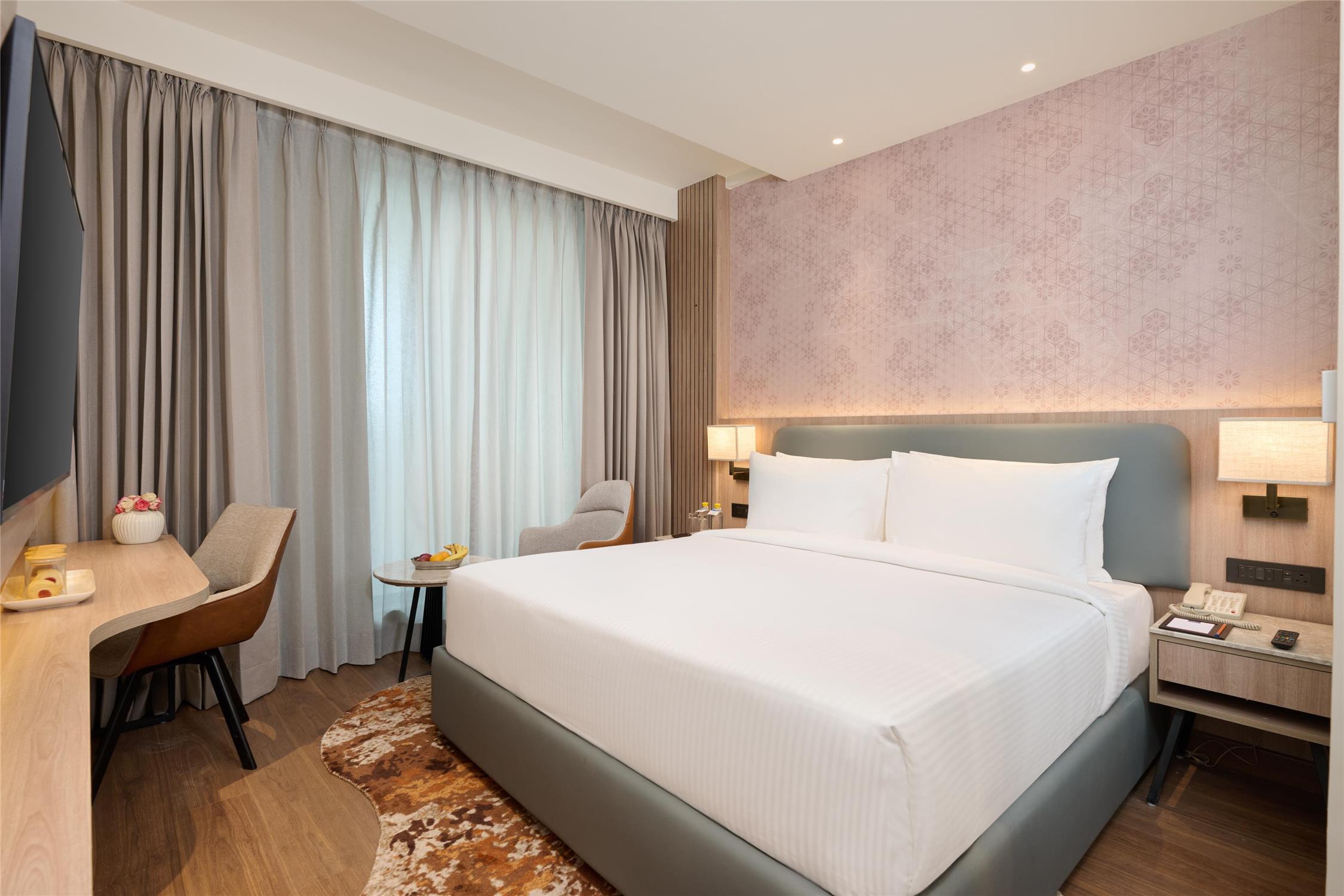 HOTEL KPG SAROVAR PORTICO RAJNAGAR EXTENSION GHAZIABAD - ROOM-Sup room