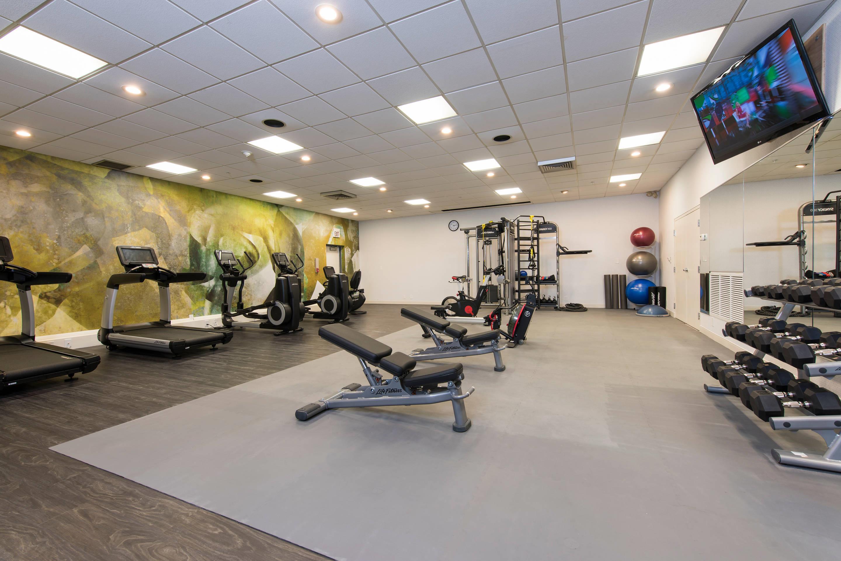 Fitness center | The Center Hotel Grand Rapids Airport