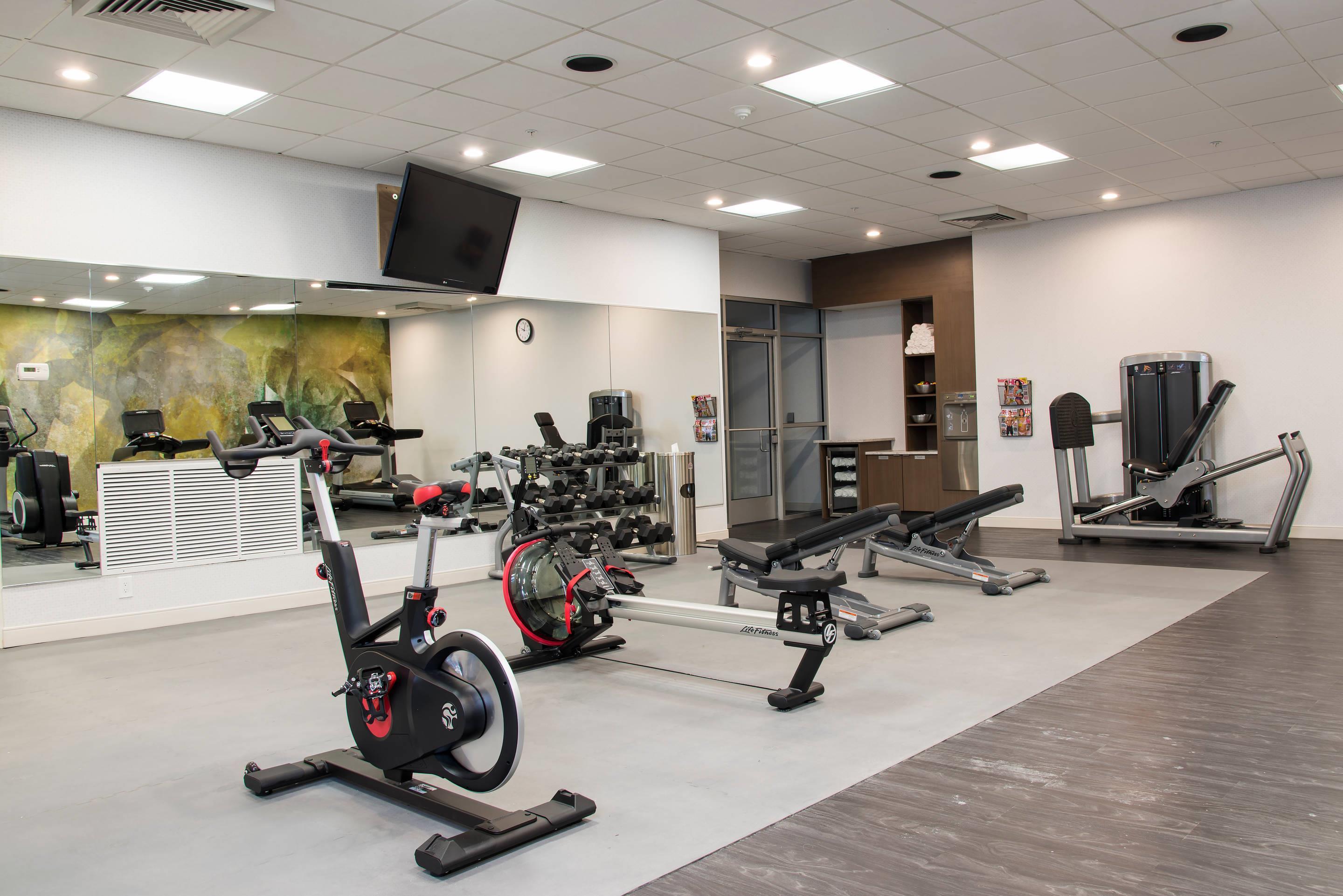 Fitness center | The Center Hotel Grand Rapids Airport