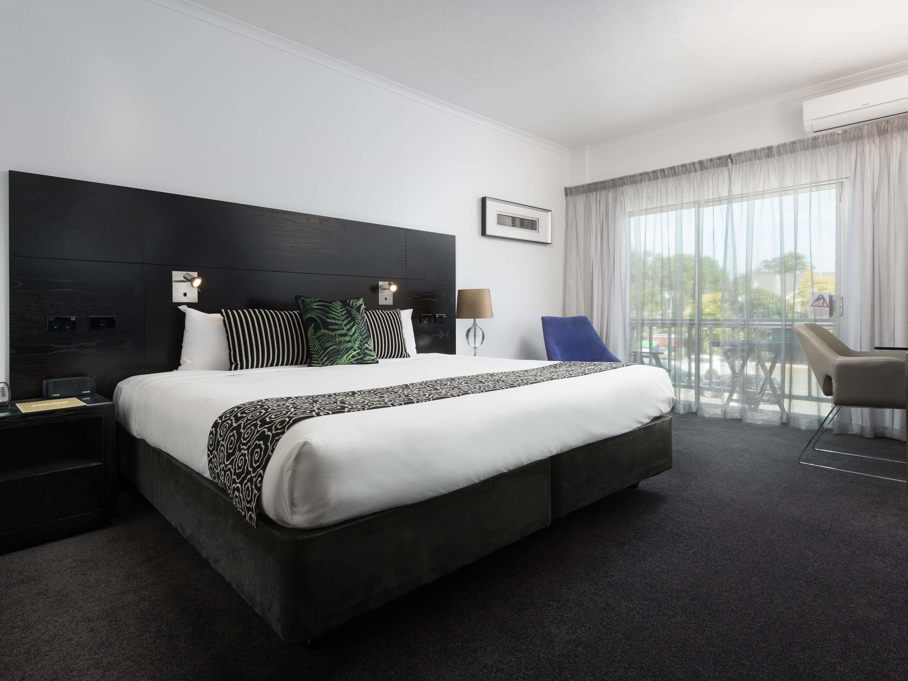 MERCURE TAURANGA Room Type - Superior Room with 1 kingsize bed