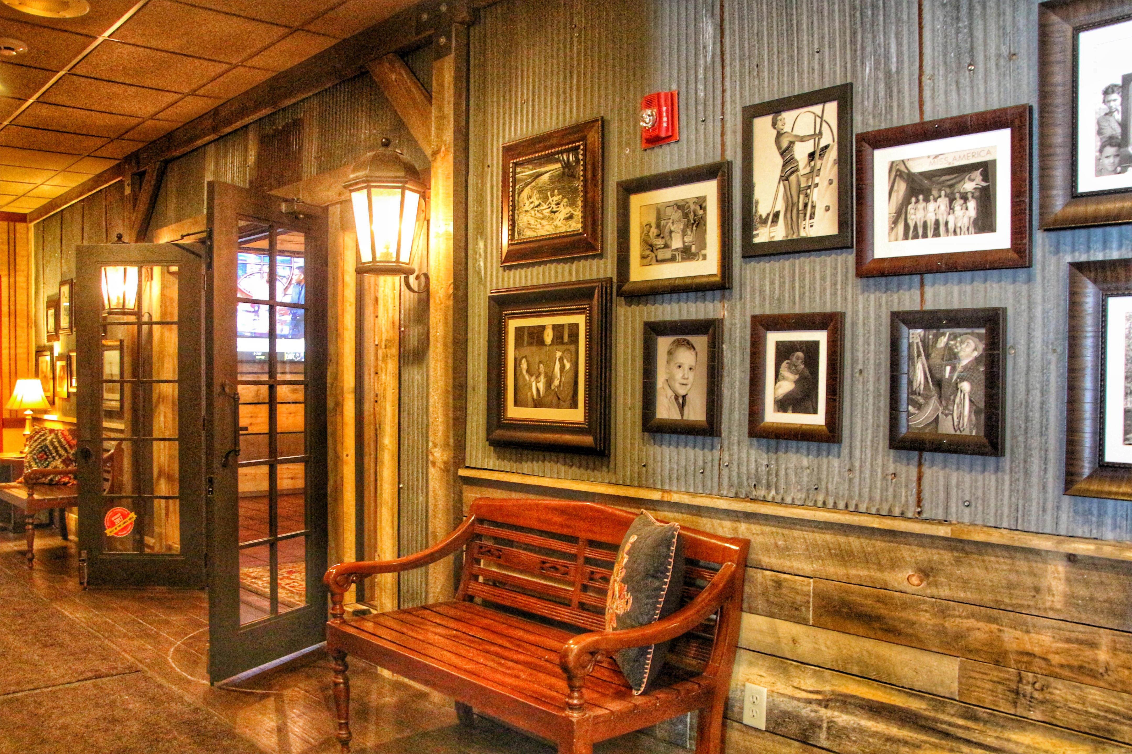 Restaurant | Alexandria Hotel & Conference Center