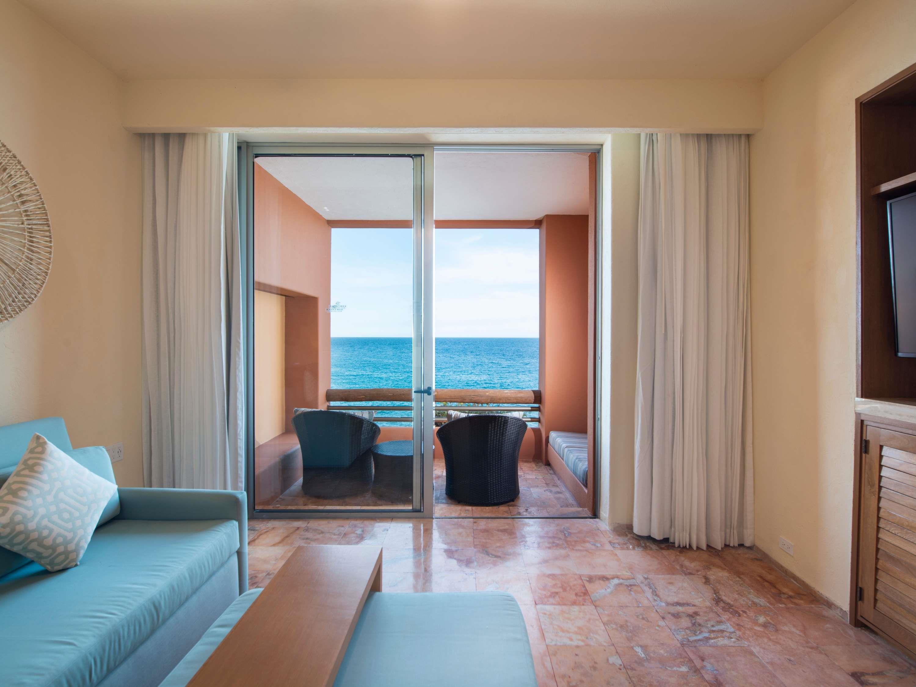 Club Regina Los Cabos Room Type - Deluxe suite, 2 king bedrooms, 3 baths, living , kitchen, jacuzzi, terrace, ocean view