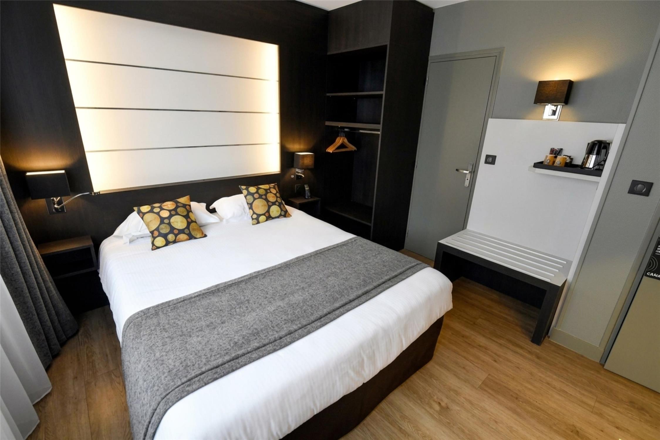 Default room