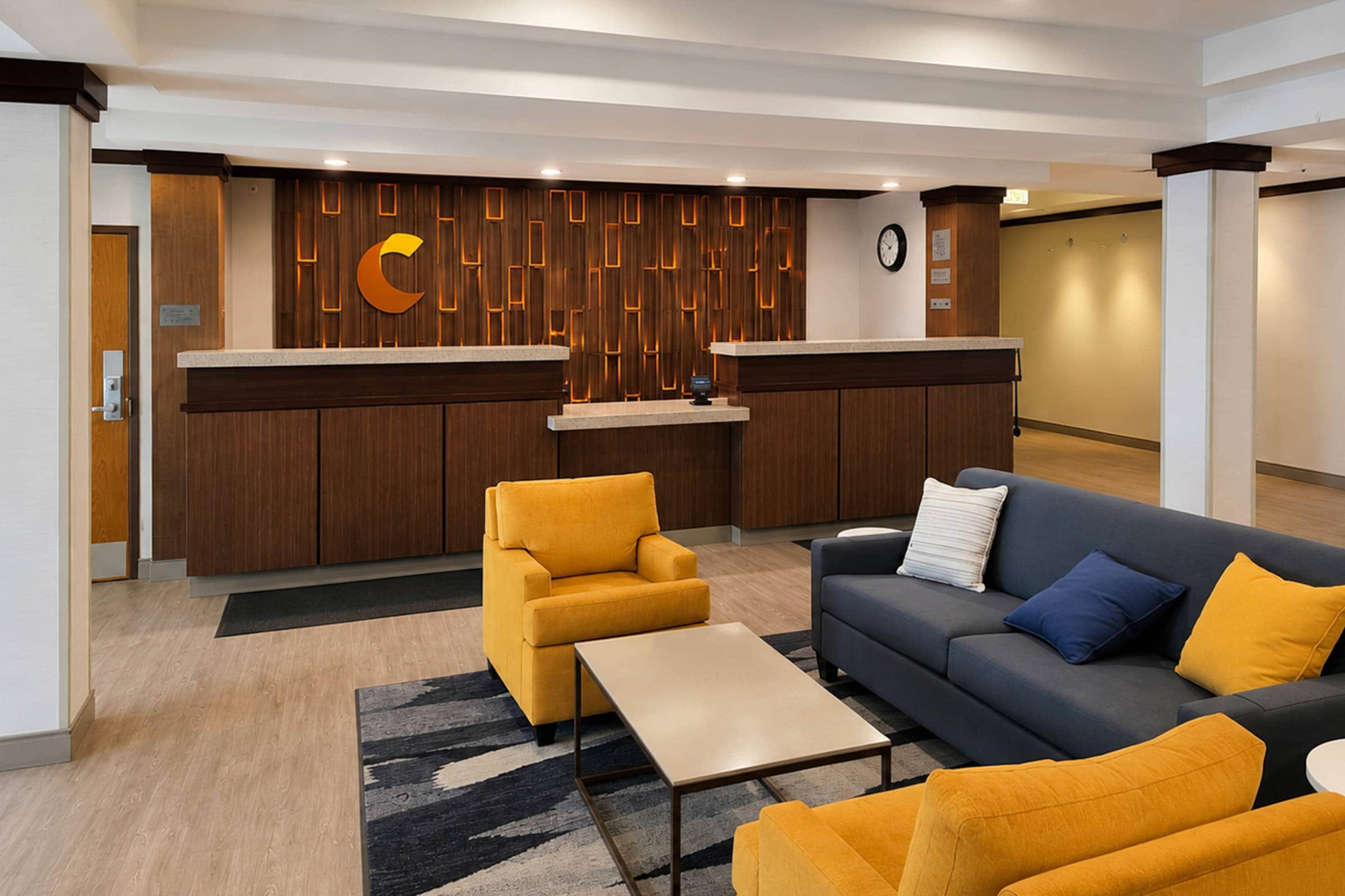 Hotel lobby | Comfort Inn & Suites Idaho Falls Airport