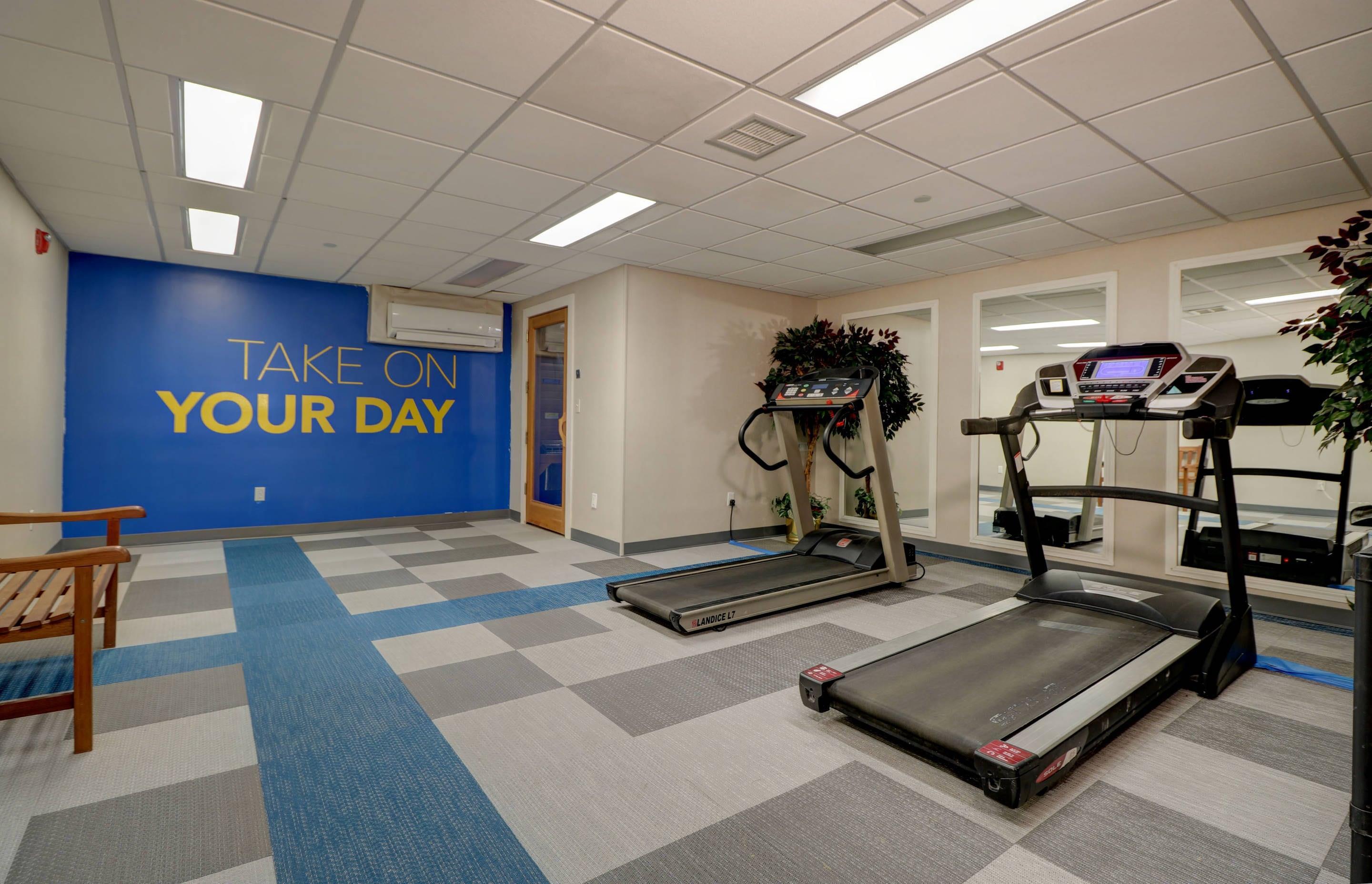 Fitness center | Anchorage Inns And Suites