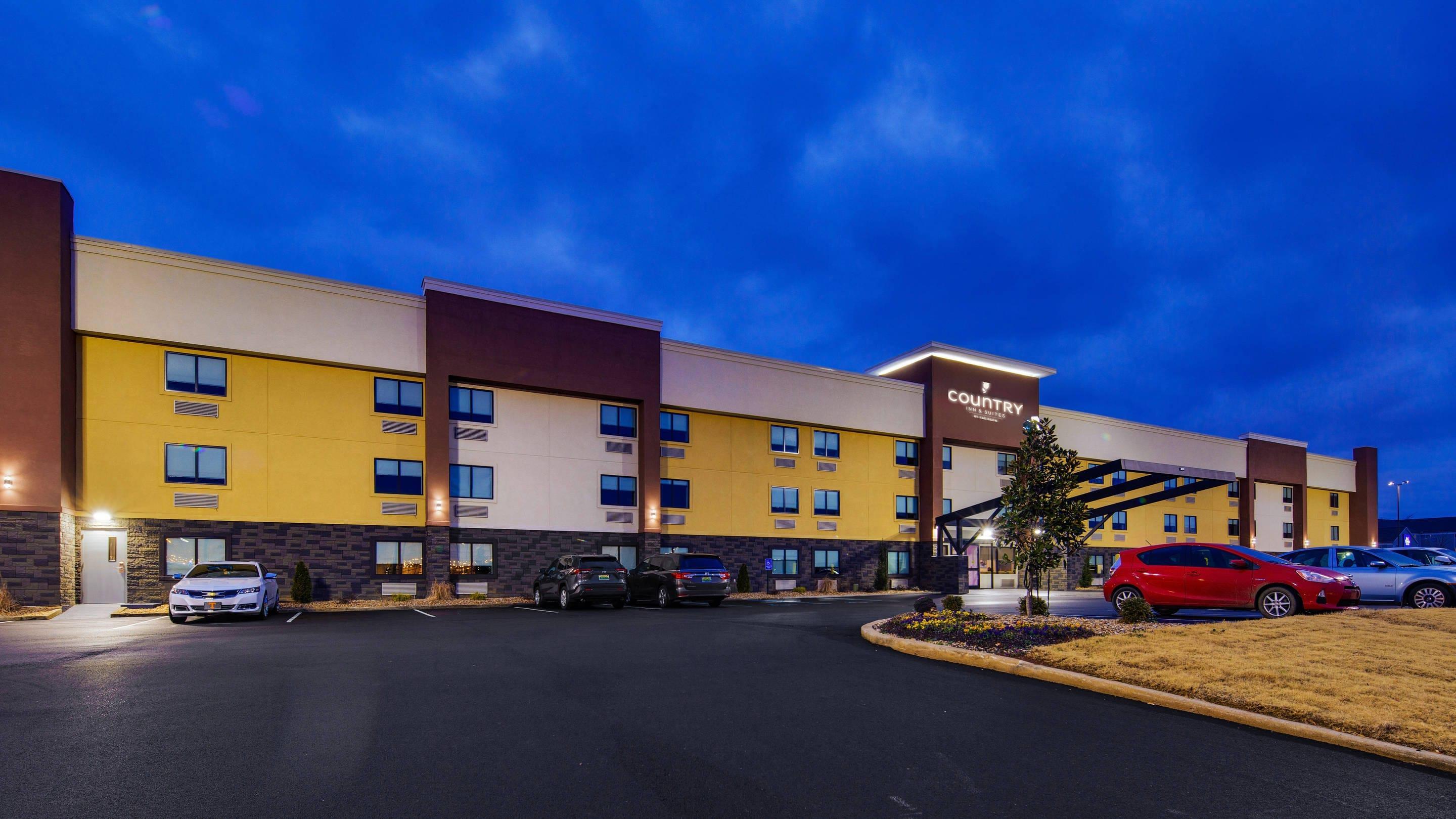 Hotel exterior | Country Inn & Suites by Radisson, Huntsville Research Park