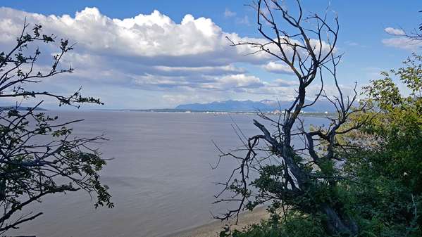 Beach - Americas Best Value Inn Airport Anchorage