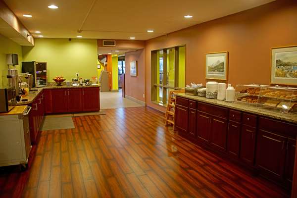  - Americas Best Value Inn Airport Anchorage