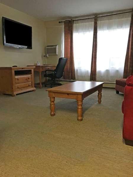 Suite - Americas Best Value Inn Airport Anchorage