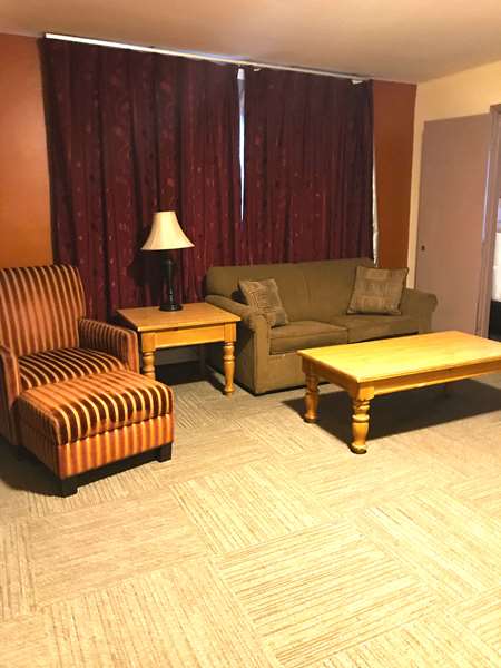 Suite - Americas Best Value Inn Airport Anchorage