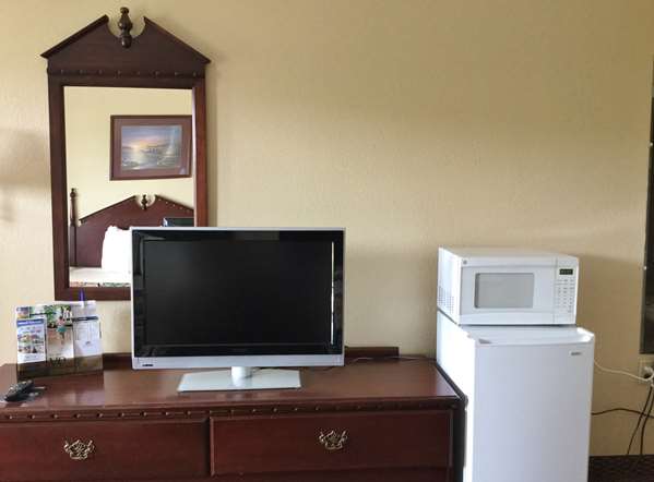  - Americas Best Value Inn & Suites Maumelle - I-40, Exit 142
