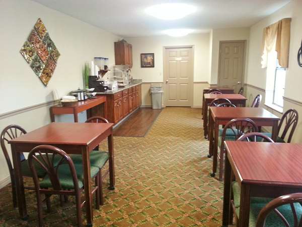  - Americas Best Value Inn & Suites Maumelle - I-40, Exit 142