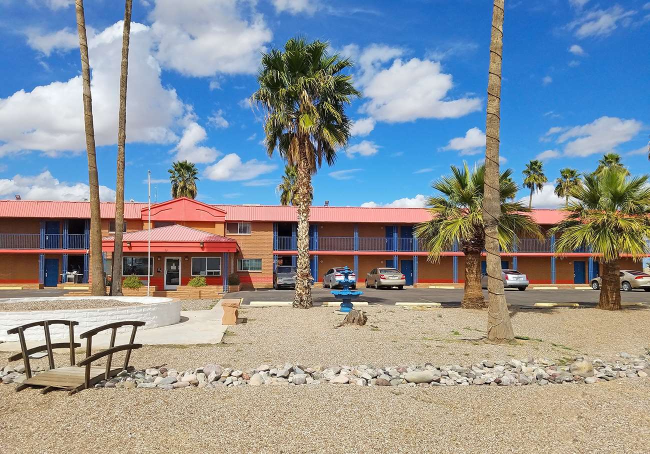 Americas Best Value Inn Eloy I10, Exit 203, AZ See Discounts
