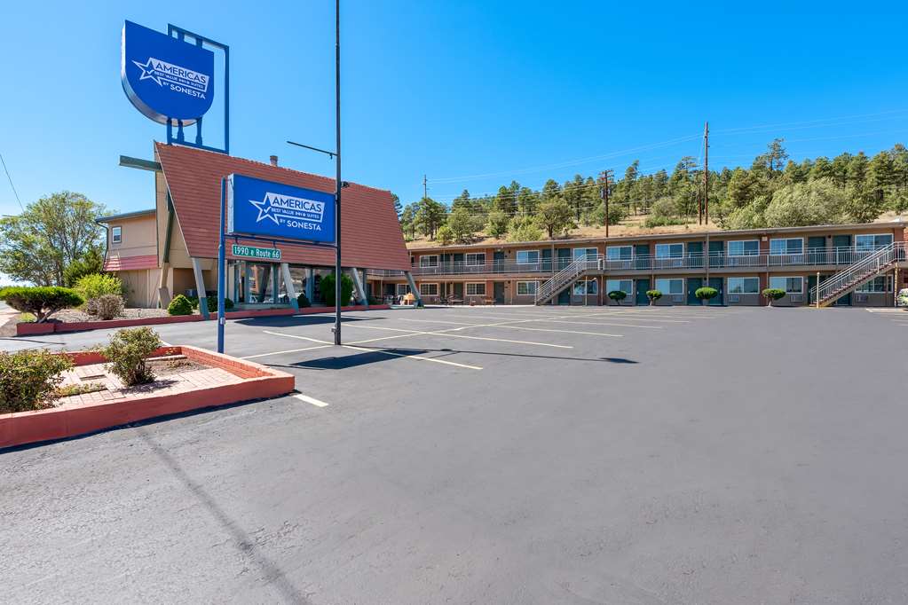 Americas Best Value Inn & Suites