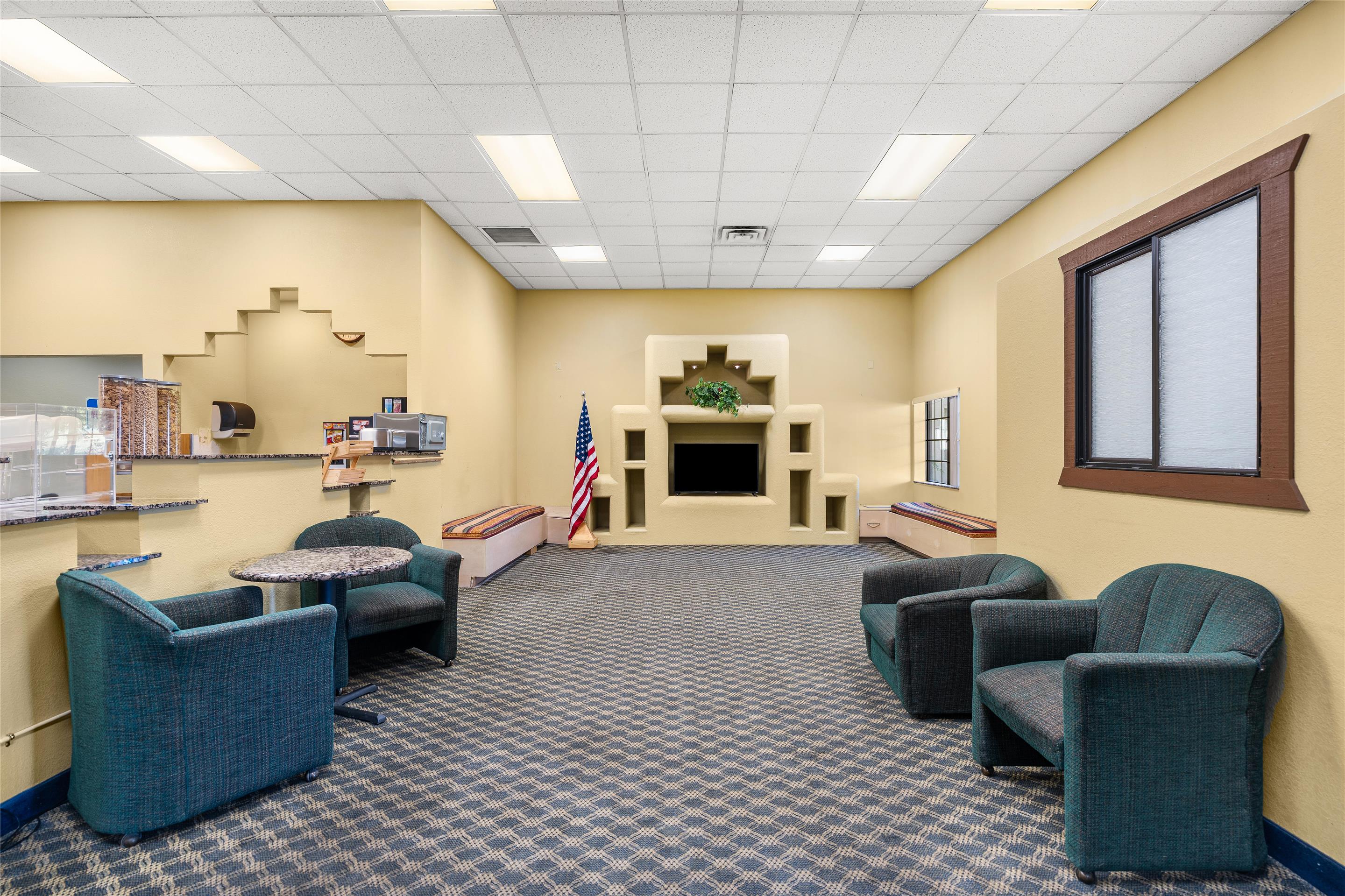 AZ Lobby | Americas Best Value Inn Prescott Valley