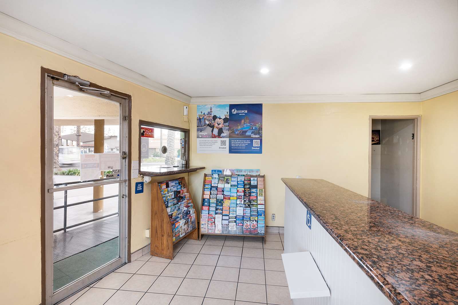 Americas Best Value Inn Dipan Desai Photography | Americas Best Value Inn & Suites Anaheim